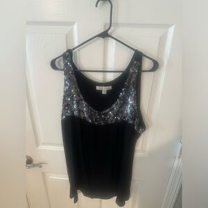 Women’s tank top stylish